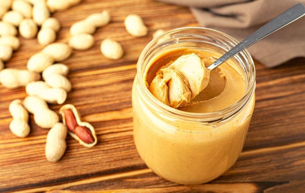 is apple and peanut butter healthy