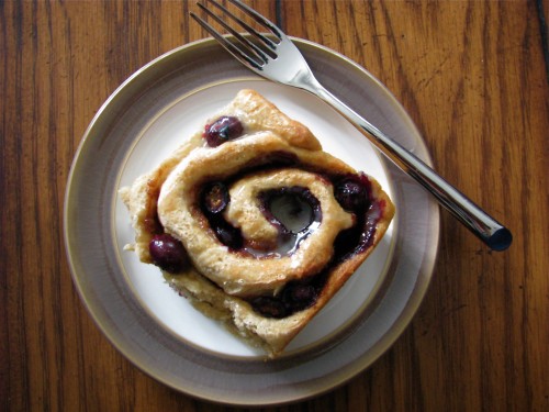 Blueberry Cinnamon Rolls Vegan Recipe