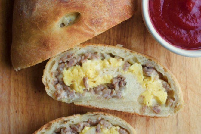 Breakfast Stromboli