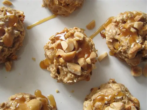 Caramel Apple Granola Cookies