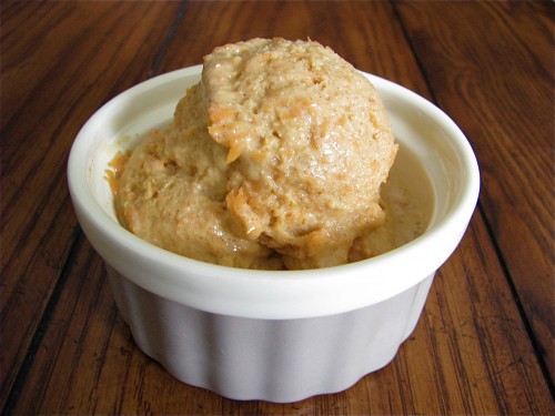 Carrot Cake Ice Cream [Vegan]