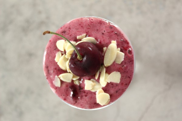 Cherry Almond Overnight Oats Parfait