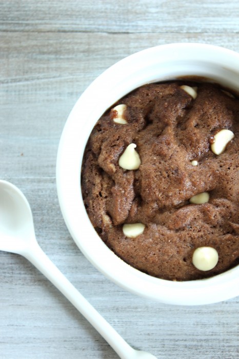 Deep-Dish White Chocolate Chip Brownie Cookie for One