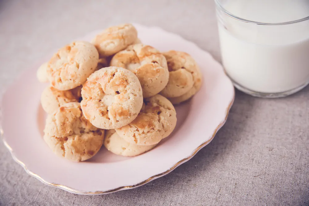 Flourless White Chocolate Peanut Butter Cookies