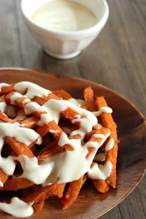 Gouda Sauce for Sweet Potato Cheese Fries
