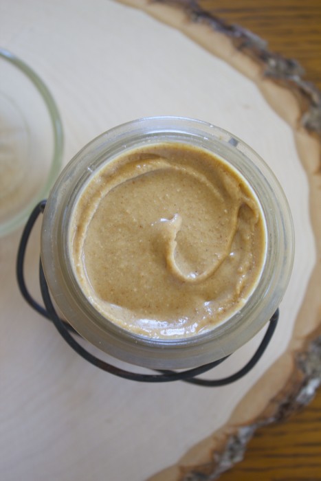 Homemade Cookie Butter (white chocolate graham version) Homemade Cookie Butter (white chocolate graham version)