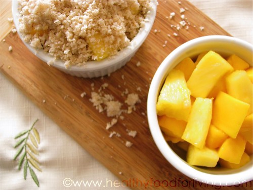 Mango & Pineapple Tropical Fruit Crisp