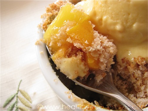 Mango & Pineapple Tropical Fruit Crisp