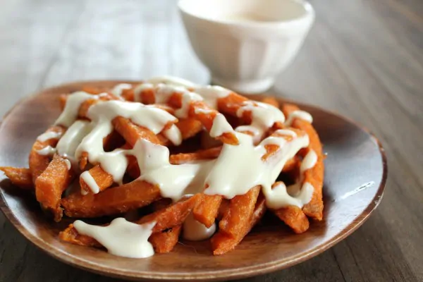 Gouda Sauce for Sweet Potato Cheese Fries