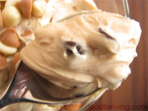 Peanut Butter & Chocolate Chip Cheesecake Dip