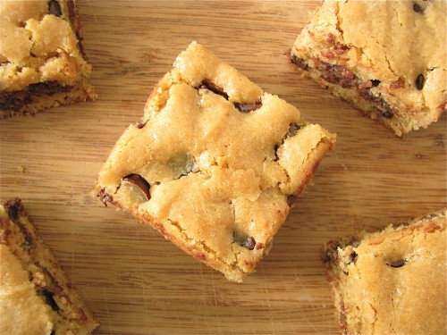 Peanut Butter Chocolate Chip Cookie Bars