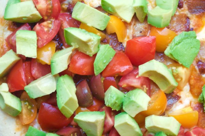 Pizza with Bacon, Avocado, and Tomato