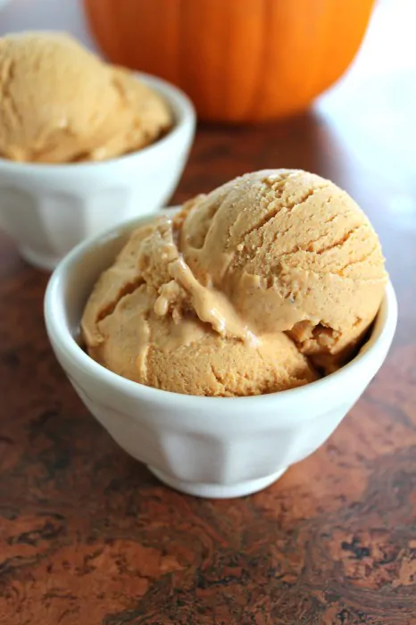 Pumpkin Cheesecake Frozen Yogurt