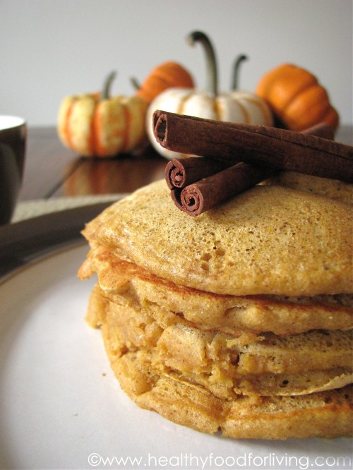 Pumpkin Spice Latte Pancakes for One Pumpkin Spice Latte Pancakes for One