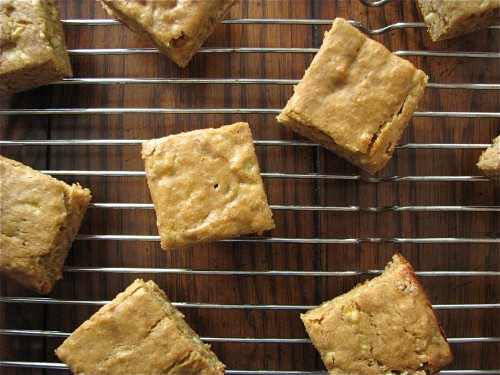 White Chocolate, Peanut Butter, & Banana Blondies