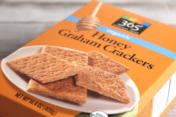 Wordless Recipe: Chocolate Peanut Butter Cup S’mores Wordless Recipe: Chocolate Peanut Butter Cup S’mores