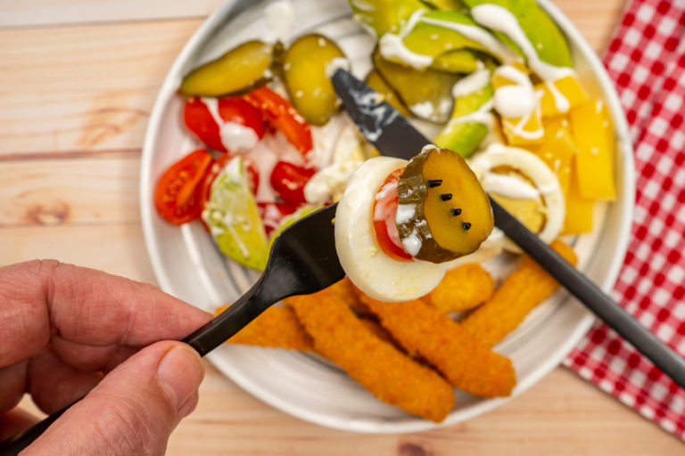 Buffalo Blue Egg Salad with Nellie’s Cage Free Eggs (+ $100 Visa gift card giveaway) Buffalo Blue Egg Salad with Nellie’s Cage Free Eggs (+ $100 Visa gift card giveaway)