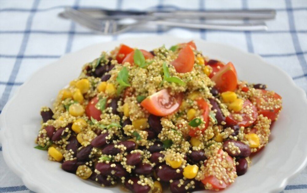 Colorful Cumin Quinoa Salad