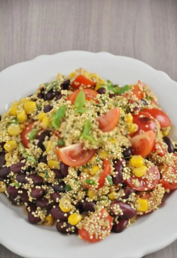 Colorful Cumin Quinoa Salad