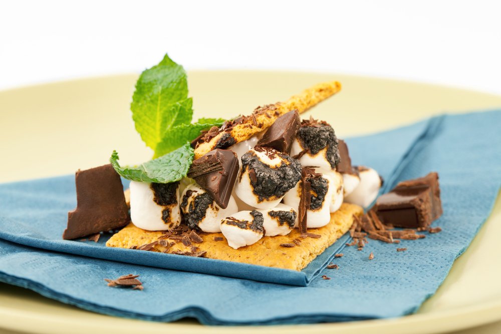 S’mores Crispy Bars
