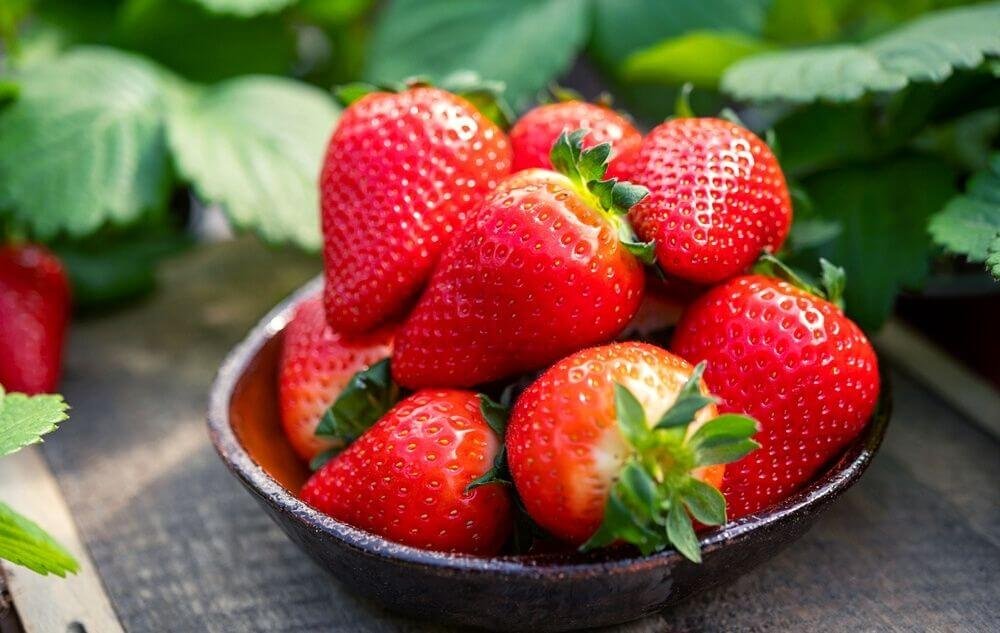 acidity of strawberries