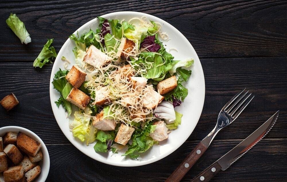 is chicken caesar salad healthy