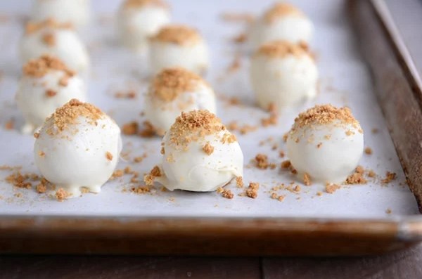Ginger and White Chocolate Truffles