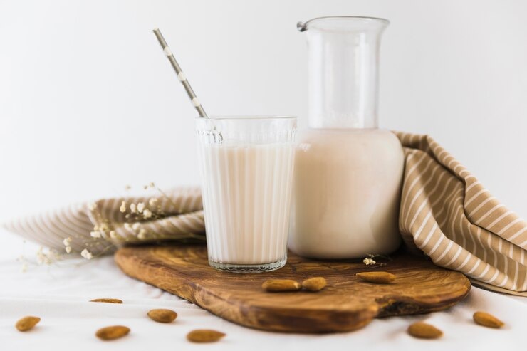Is Almond Milk Good for Weight Loss? Benefits and Tips Explained