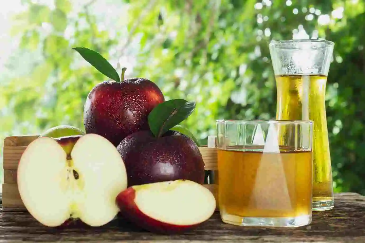 Is Apple Cider Vinegar Healthy Benefits, Myths & Risks Explained