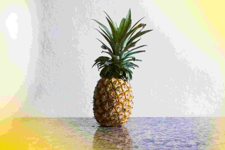 Is Pineapple Good for Diabetics? A Sweet Fruit with Smart Eating Tips Is Pineapple Good for Diabetics? A Sweet Fruit with Smart Eating Tips