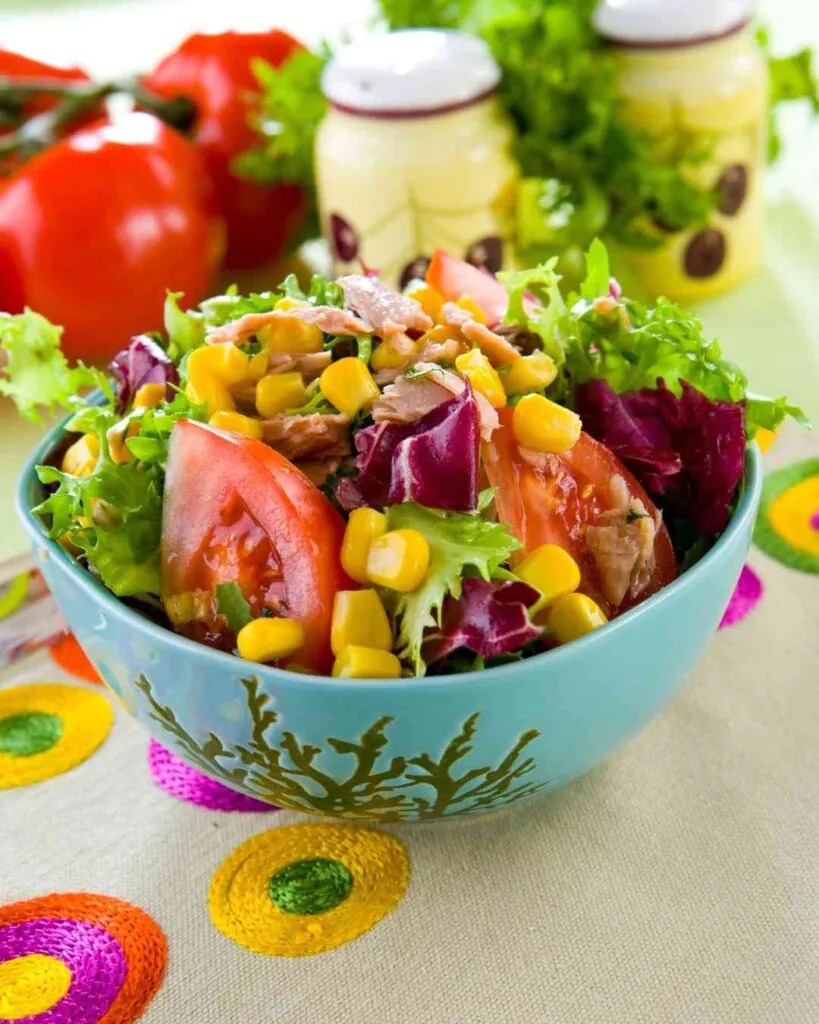 How to Make Healthy Tuna Pasta Salad