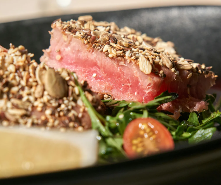 How Long Is Tuna Salad Good For? (Fridge, Room Temp & Storage Safety)