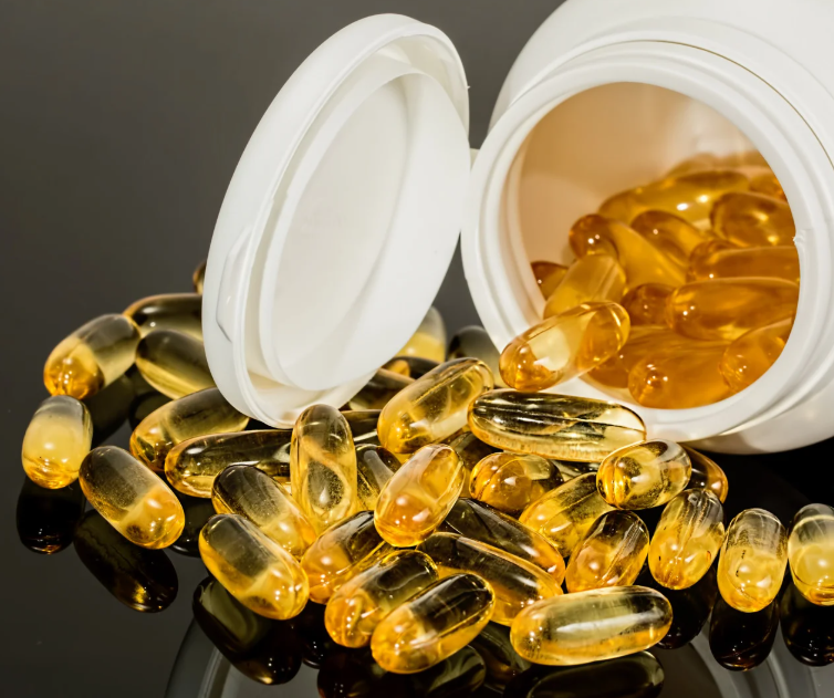 How Much Fish Oil Should I Take? Daily Dosage by Health Goal, Age & Condition
