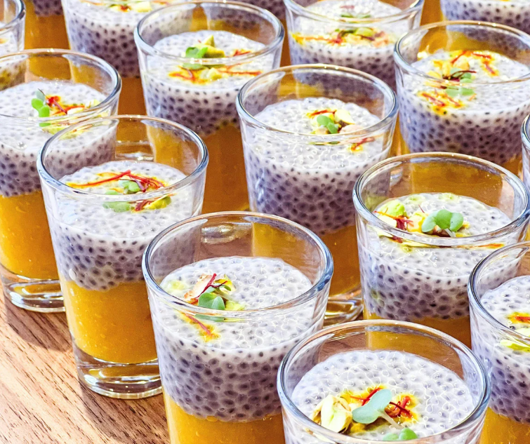 Chia Seeds in Smoothies: Benefits, How to Use Them & Best Recipes